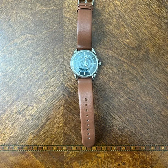 Ted Baker man’s Leytonn watch, leather strap & 50 meters water resistant